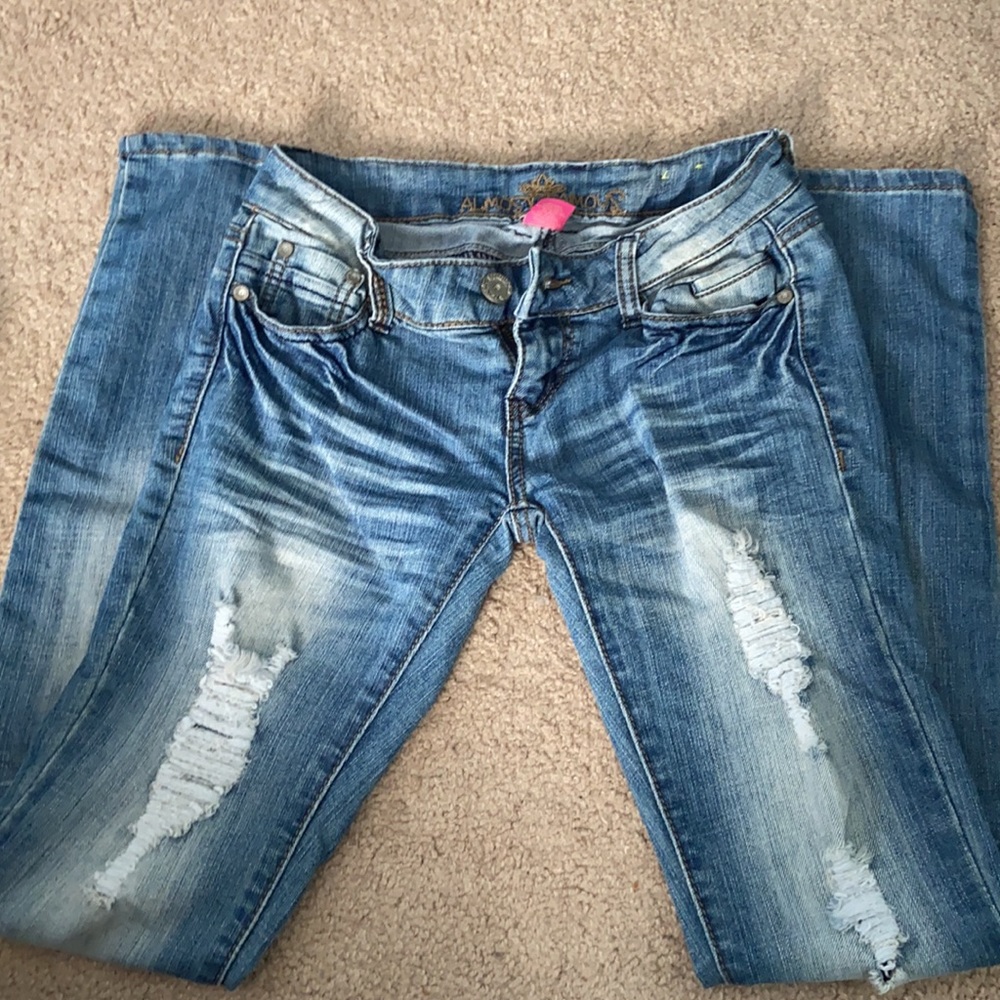 Jeans - Picture 3 of 3
